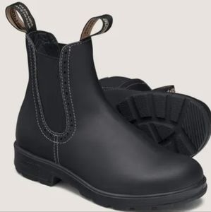 Blundstone 1448 Women's Originals high top black leather boot, size 7.5